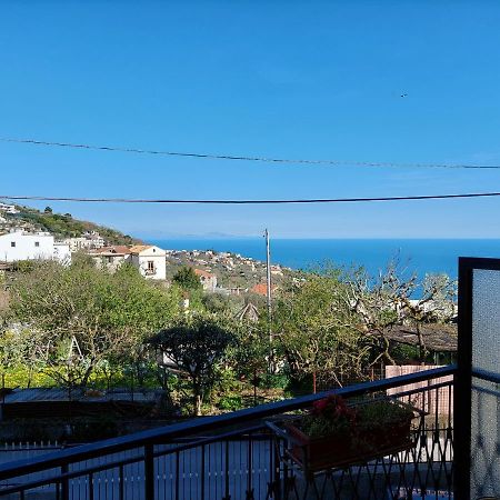 マッサ・ルブレンセCasa Gargiuloアパートメント エクステリア 写真