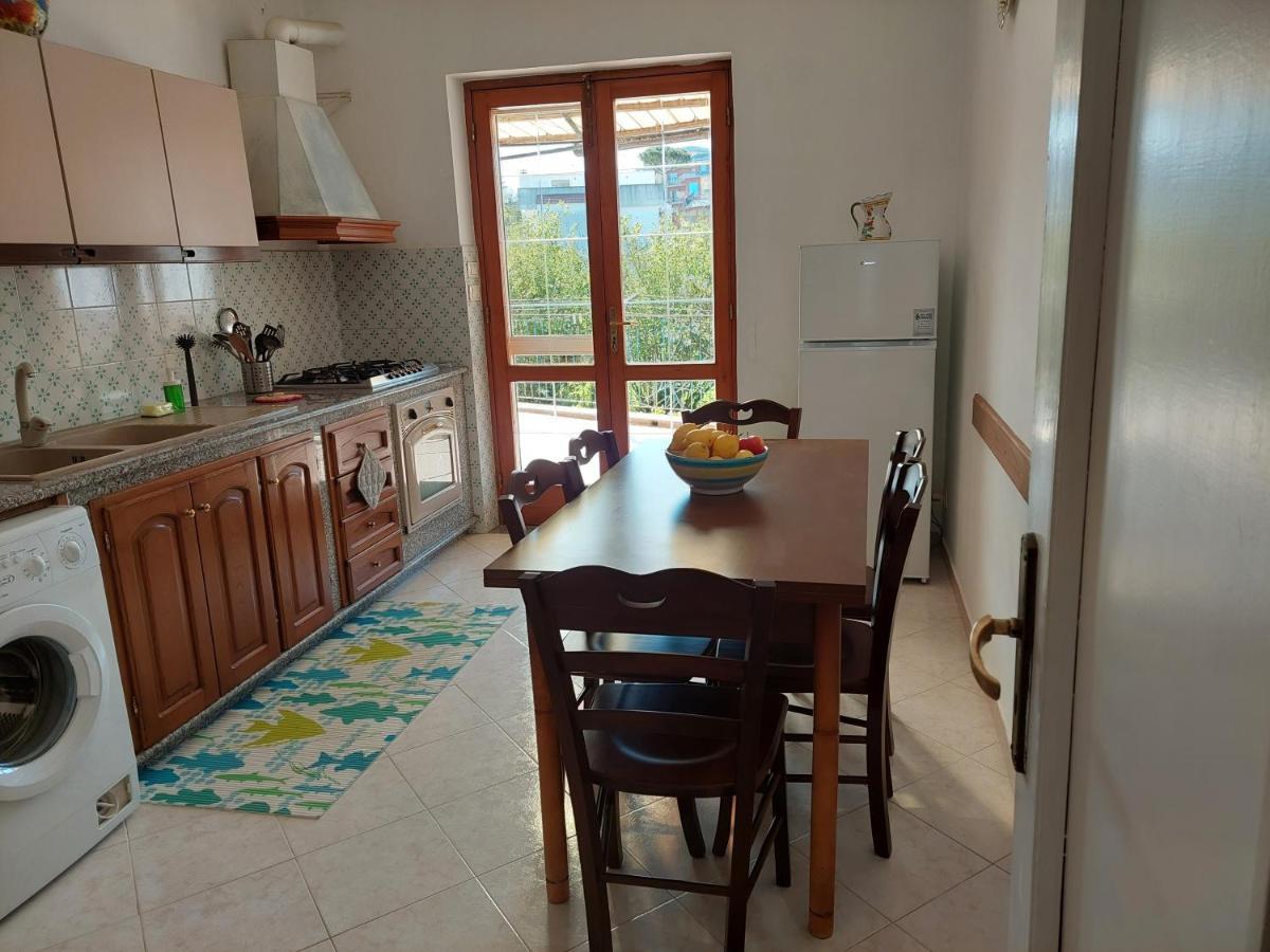 マッサ・ルブレンセCasa Gargiuloアパートメント エクステリア 写真