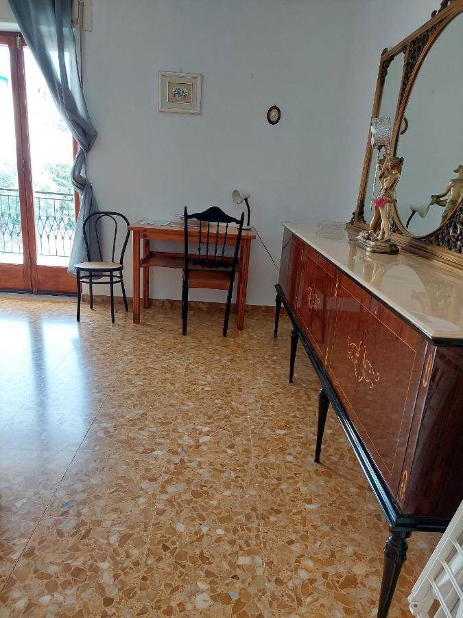 マッサ・ルブレンセCasa Gargiuloアパートメント エクステリア 写真